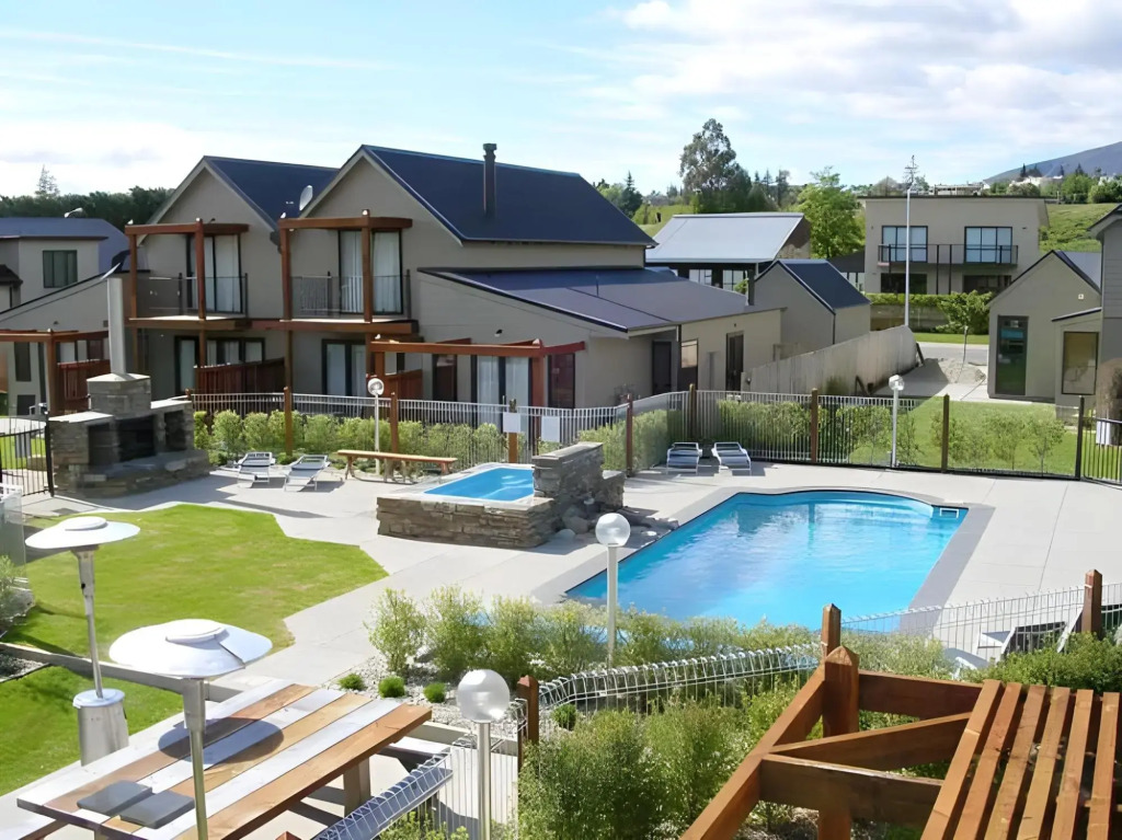 Lansdown Apartments