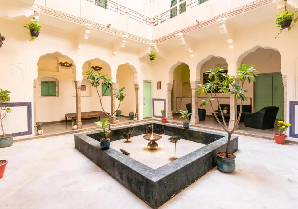 Bloom Boutique | Chelon Haveli