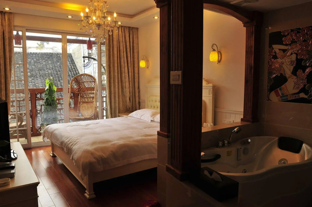 Bamboo House Resort