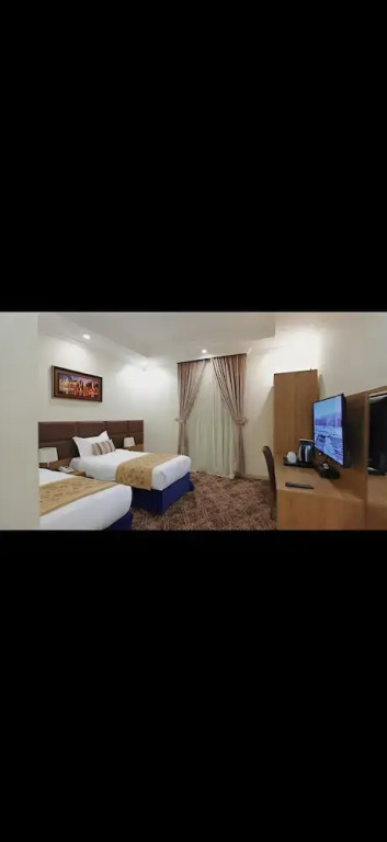 Golden Luxury Hotel