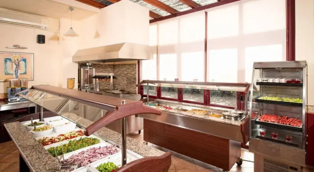 Compass Stalis Beach Hotel