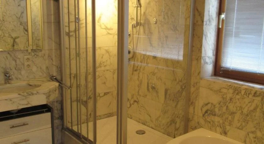 Appartementhaus Arzt