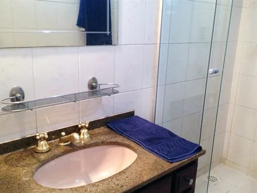 Luiz Leblon Guest House