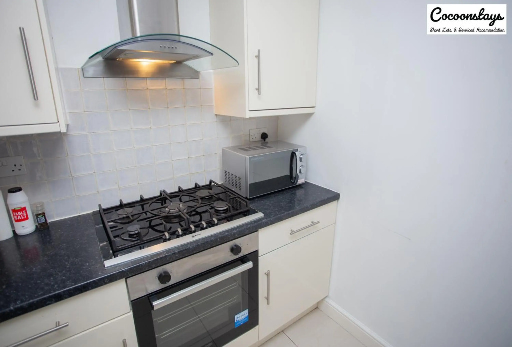 Cocooonstays Short Lets & Serviced Accommodation Hayes