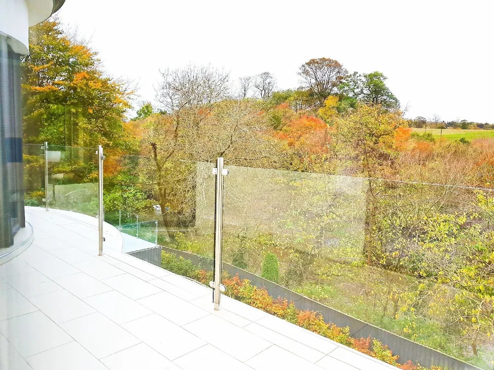 Deluxe 4 bedrooms Cramond Seaview House