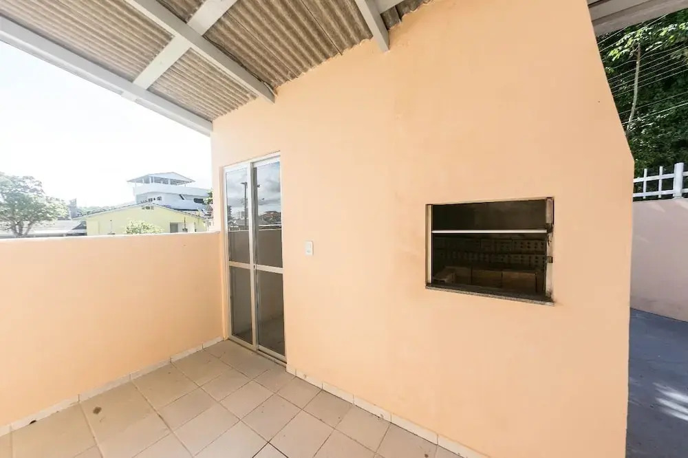 Sobrado 2 - Casa com piscina 10 pessoas