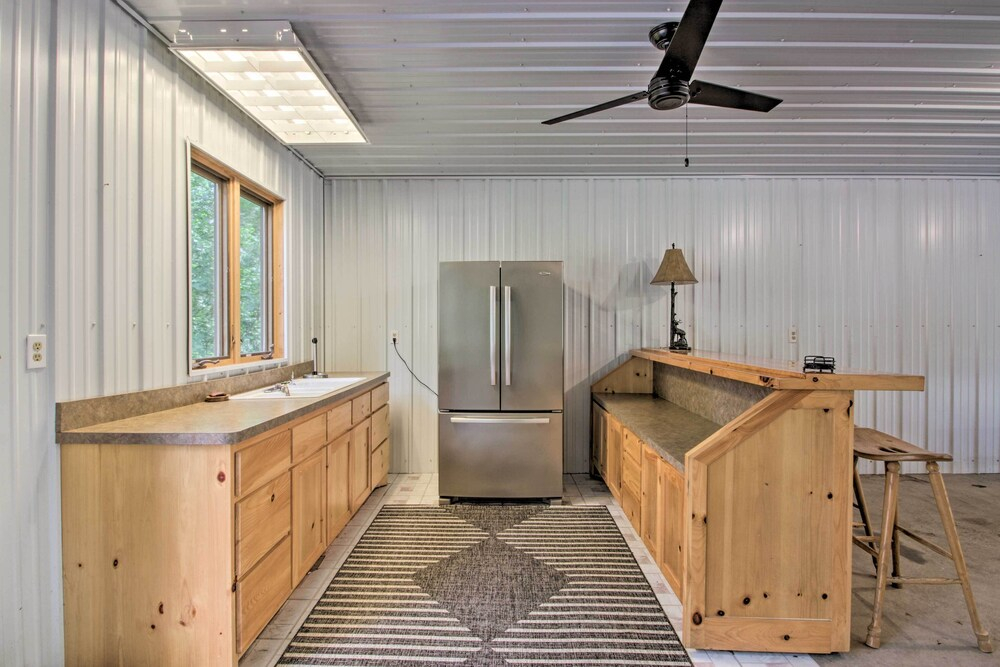 Spacious Cabin on Cross Lake: Treehouse & Sauna!