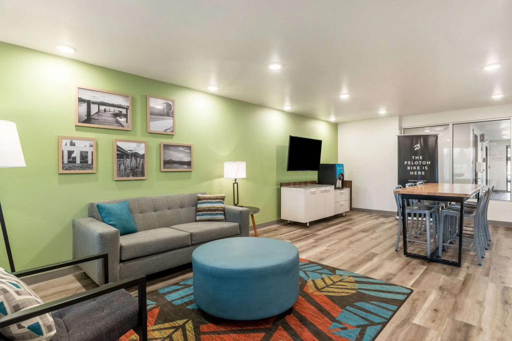 WoodSpring Suites Portland Vancouver