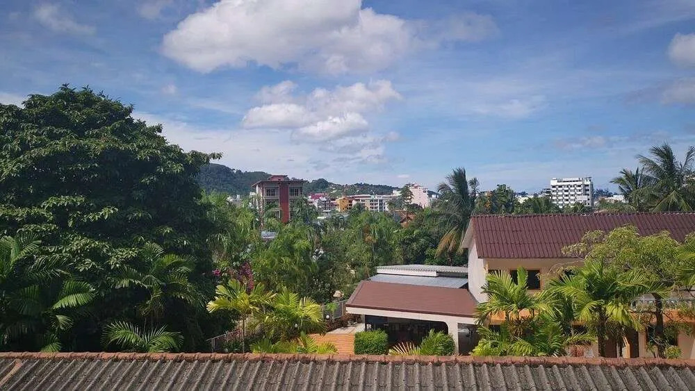 OShop Residence Patong Beach