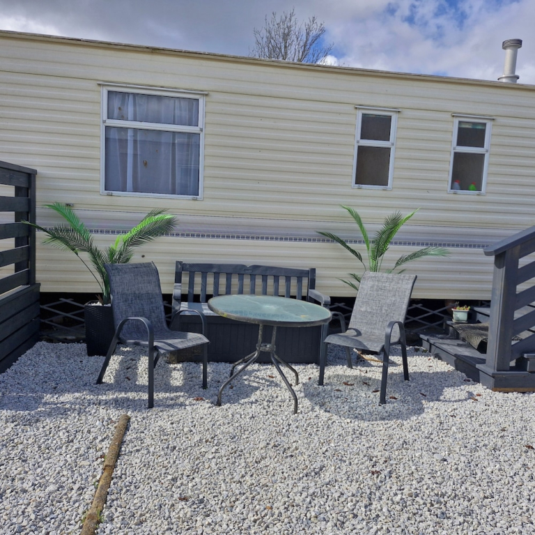 Palm Court - 3 Bed, Heated Pool, Parking, Nr Beach