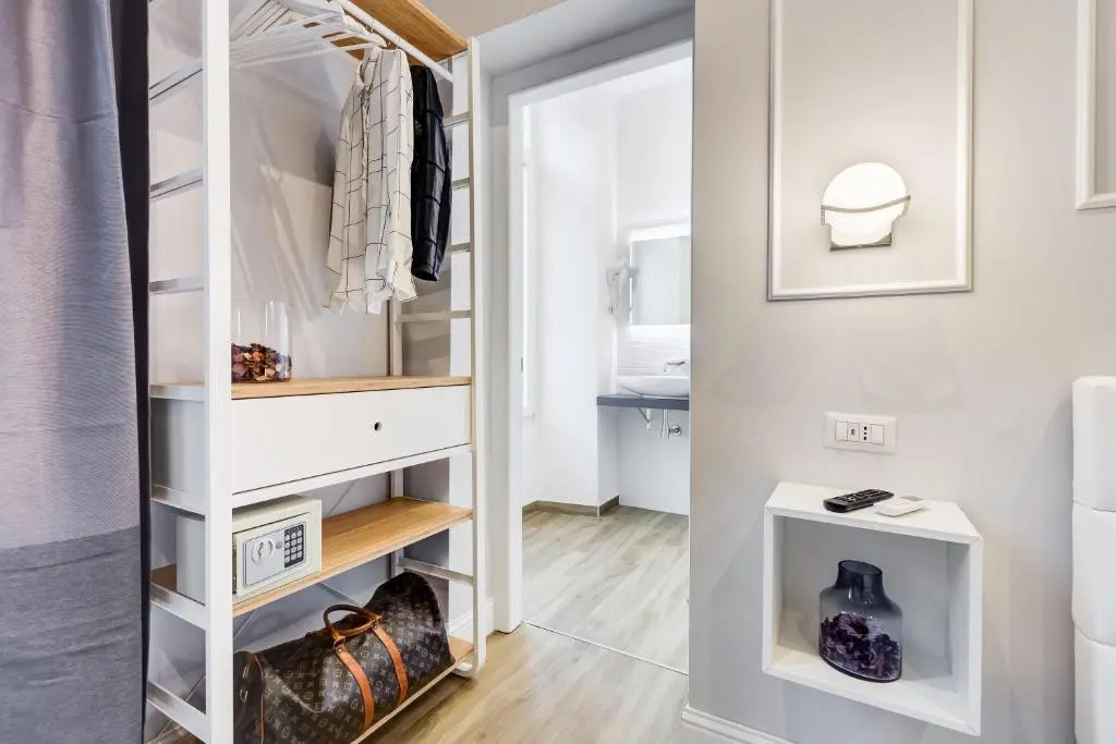 Opera Private Suites by Premium Suites Collection