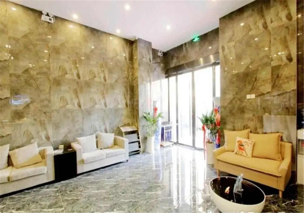 Qingdao Leyuan Hotel