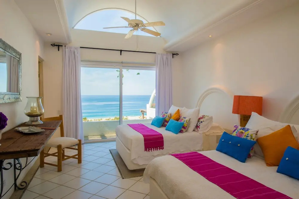 Amazing Ocean View From 6 Bedroom Pedregal Home: Villa Cerca del Cielo