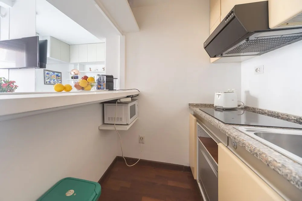 S Marco - Bright Central 1bdr With Balcony in Brera