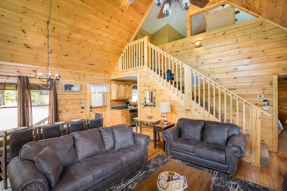 Some Peak Somewhere 3 Bedroom Cabin