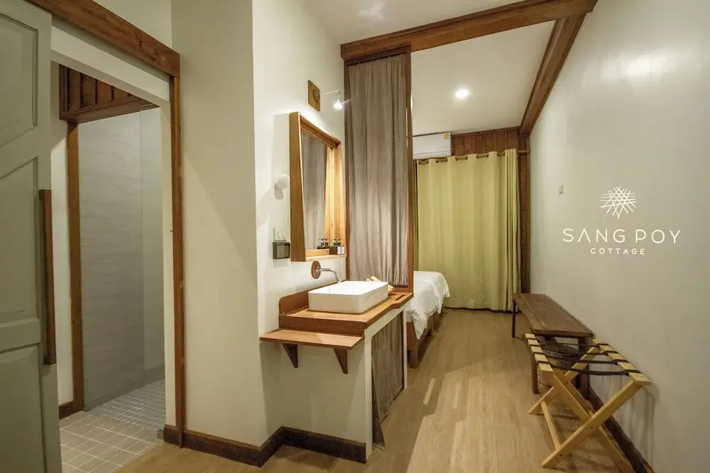 Sang Poy Cottage