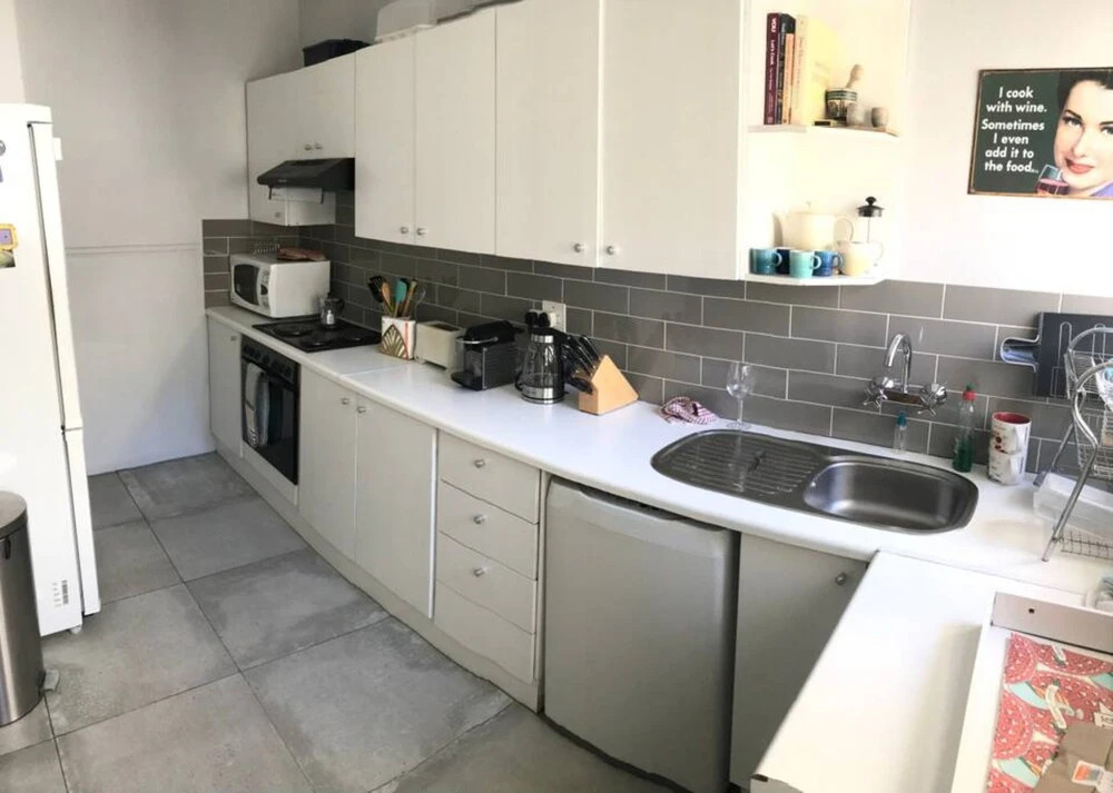 Sunny 2 Bedroom Tamboerskloof Apartment