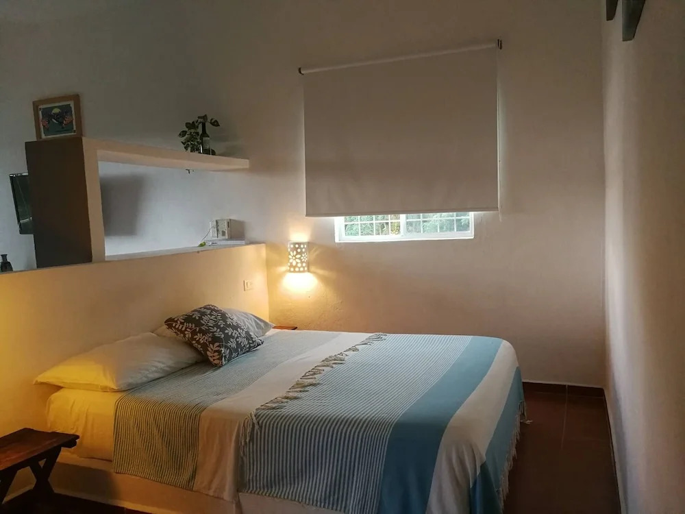 Beautiful Aurora Suite By Perlitas Home