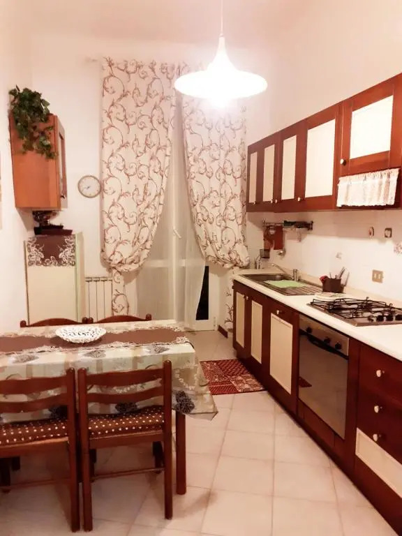 La Maison des Caprices_ La Spezia _Stazione_5Terre