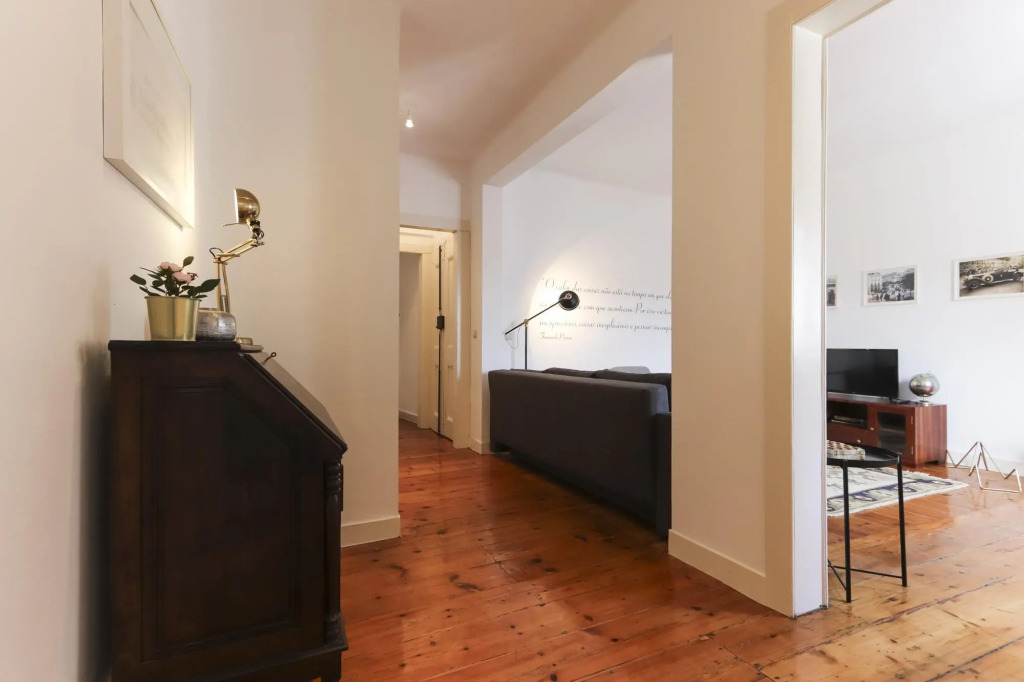 Chiado Prime Suites I by Homing