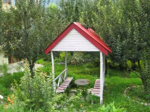 Mannat Cottage