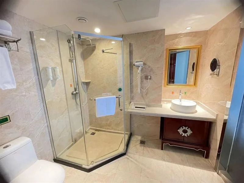 Lvzhou Meijing International Hotel