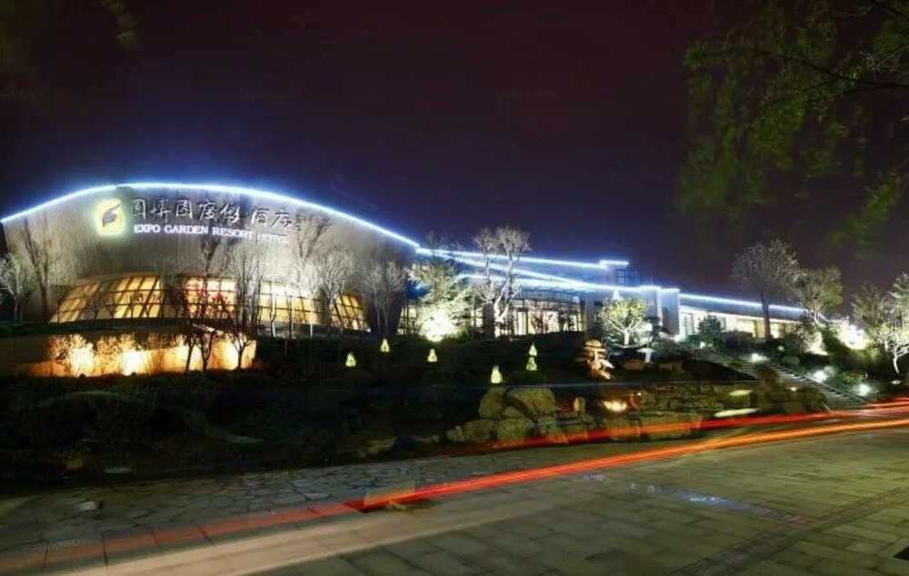 Expo Garden Resort Hotel