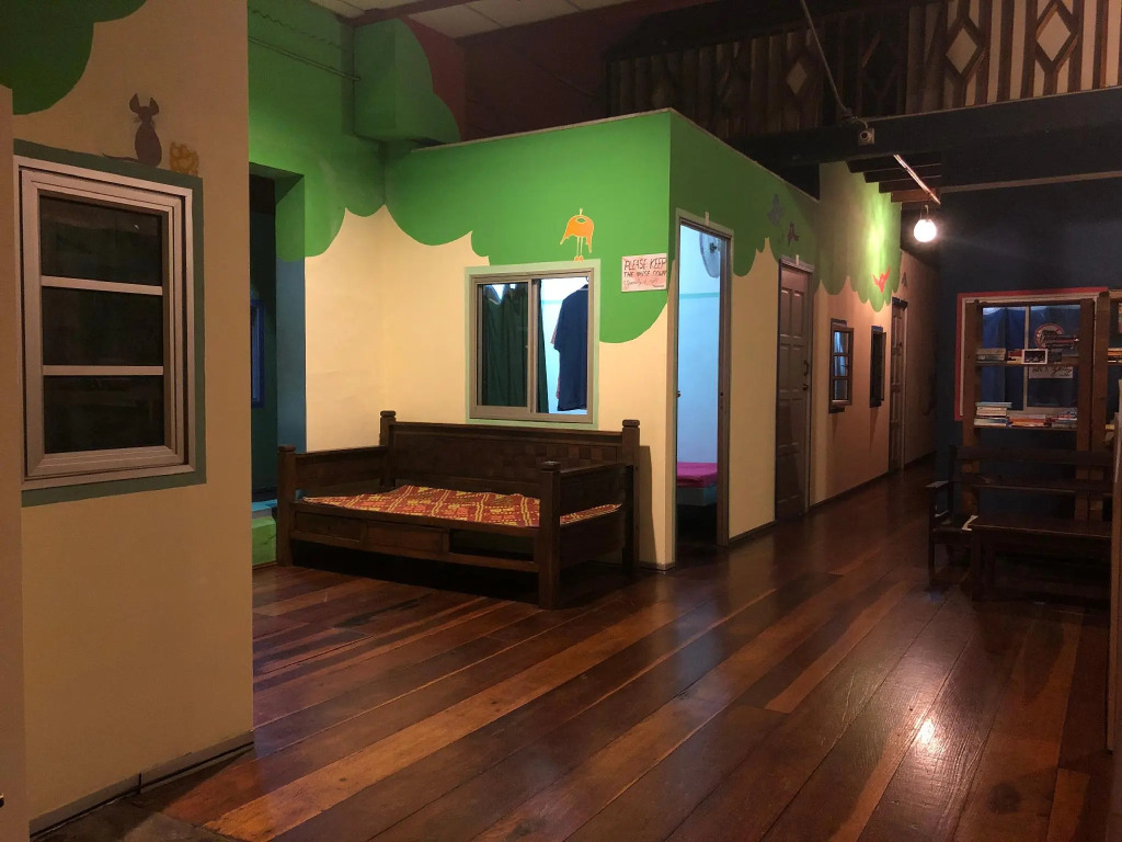 Maro House