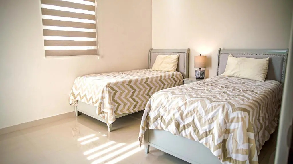 Gorgeous 2 bedroom 2 bath 2 pools Short walk to the beach Camino Viejo 204