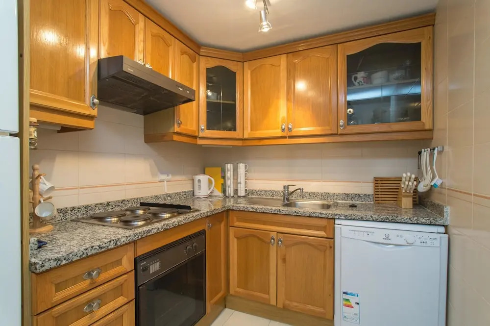 AQ-4 CALELLA DE PALAFRUGELL 4 PAX