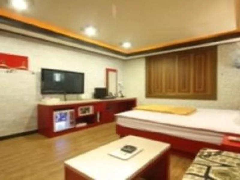 M Motel