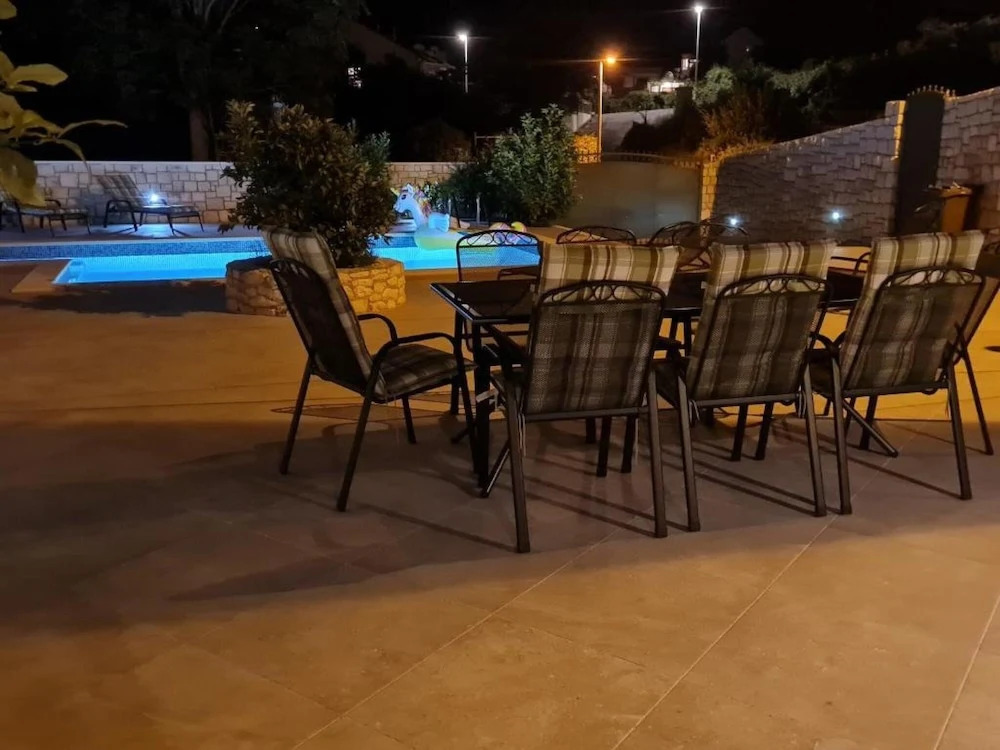 Luxury Apartment Ani