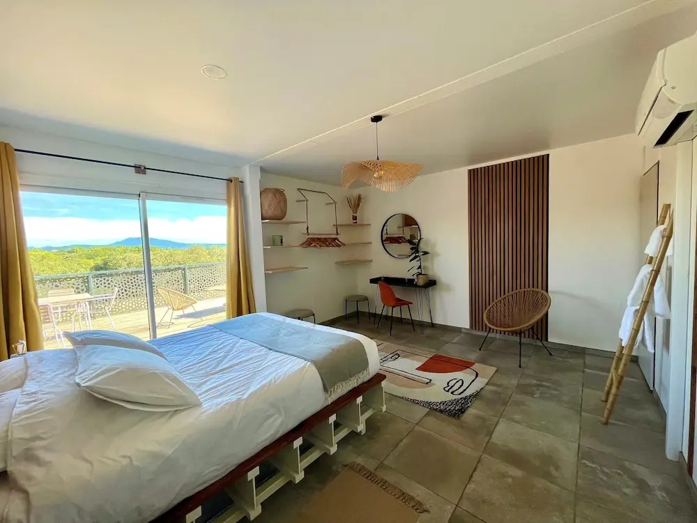 NUIKI Lodges - Chambres dhôtes