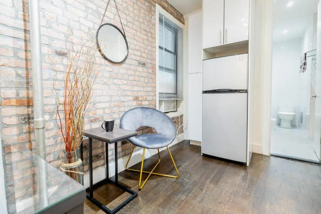 109-11 Amazing Best Value Spacious 2br NYC Apt