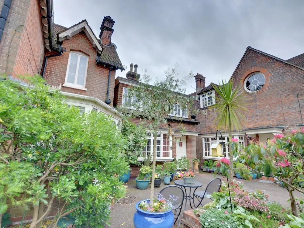 Spacious Holiday Home in Tunbridge Wells near City Center