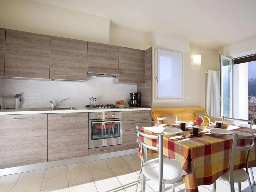 4 Village centre Lenno homes with pool-by Italian Apartments TERRAZE, SPESE, SOPRA SPESE, SPESE II