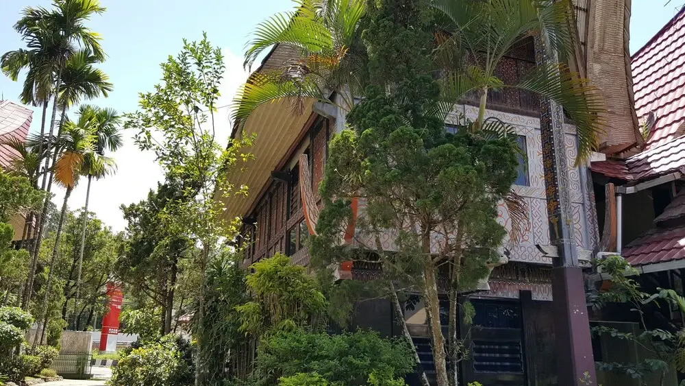 Madarana Hotel