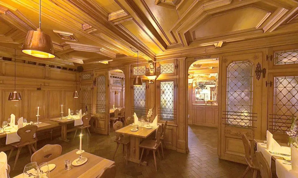 Zunfthaus zu Wirthen