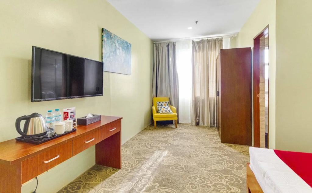 Reddoorz Premium @ Mabolo Cebu 2
