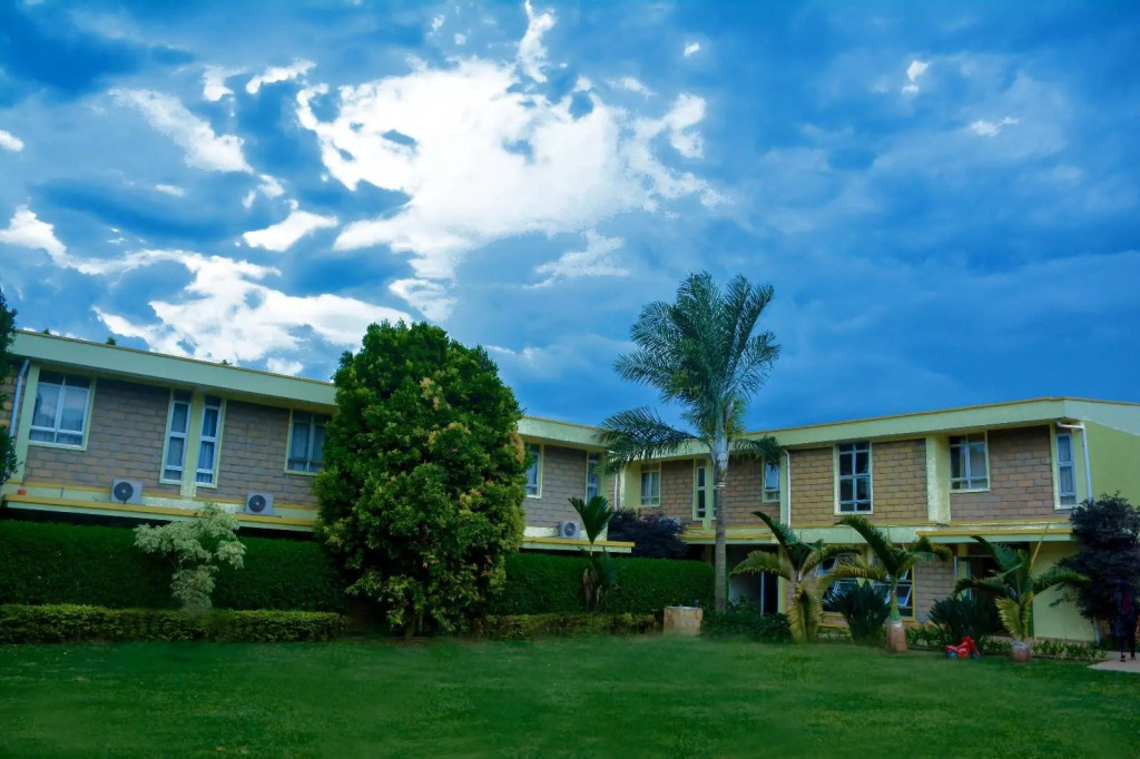 Esella Country Hotel