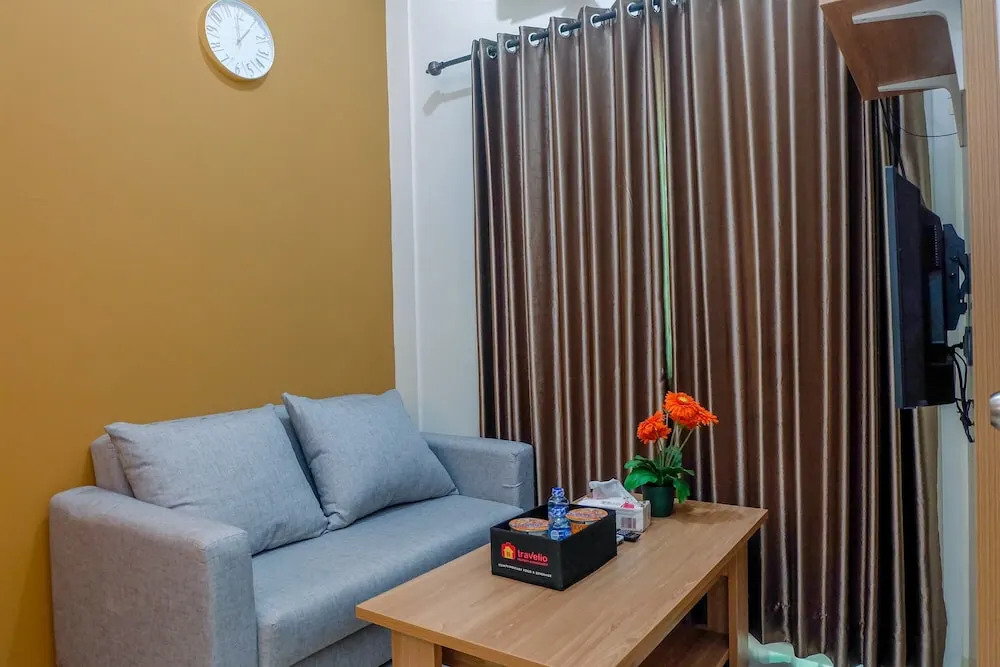 Connected to Mall 2BR Apartment at Green Pramuka City