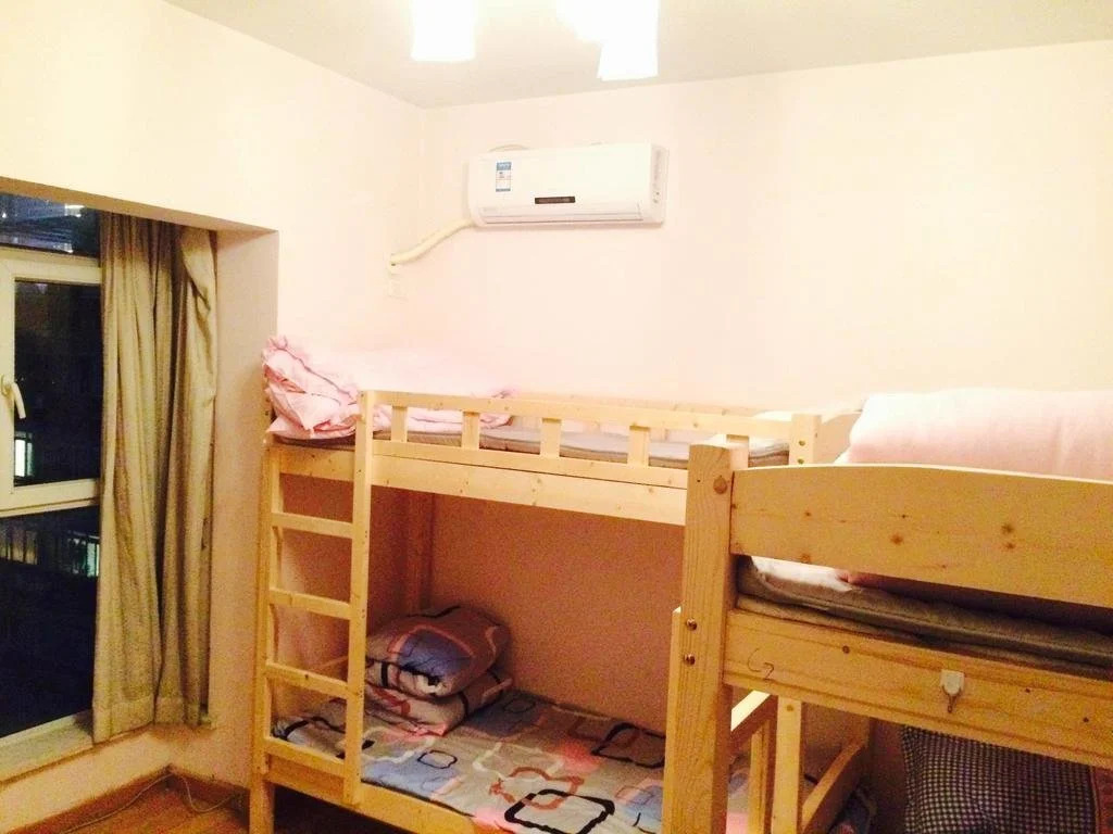 riverside youth hostel