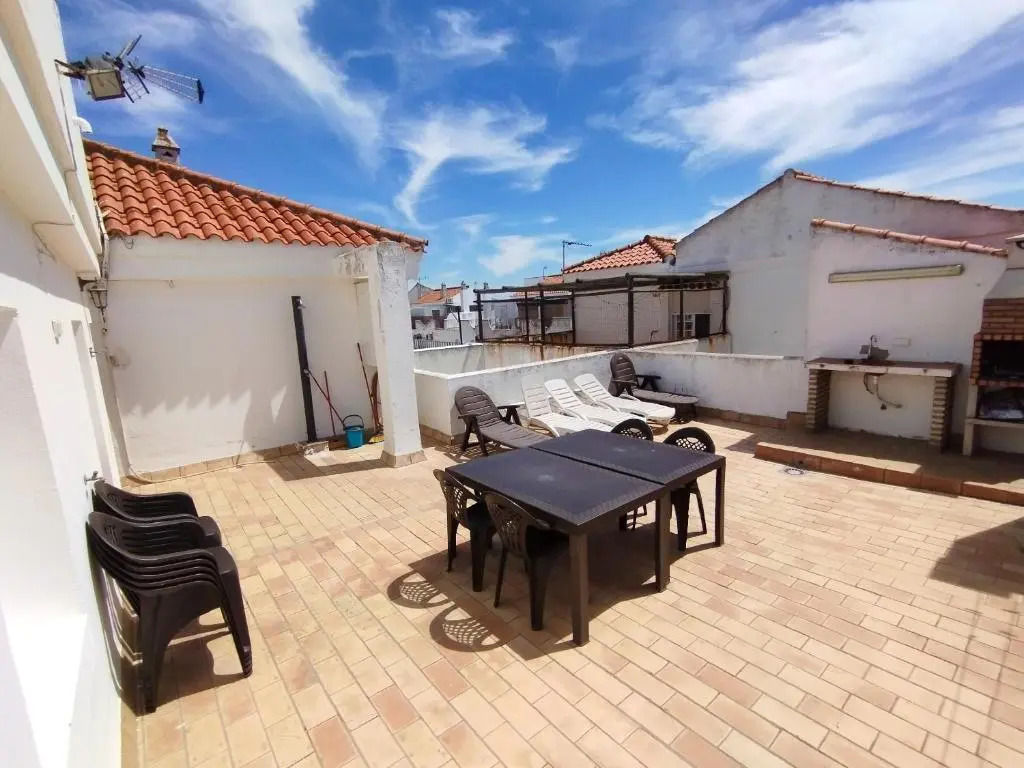 2 bedrooms appartement with city view furnished terrace and wifi at Barbate