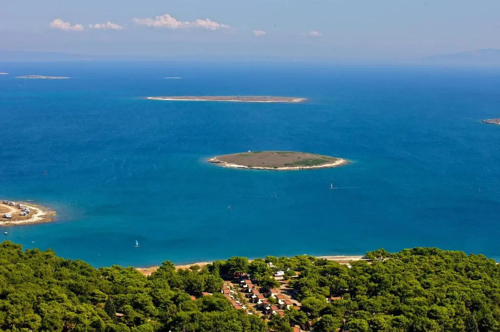 Arena Stupice Camping Homes