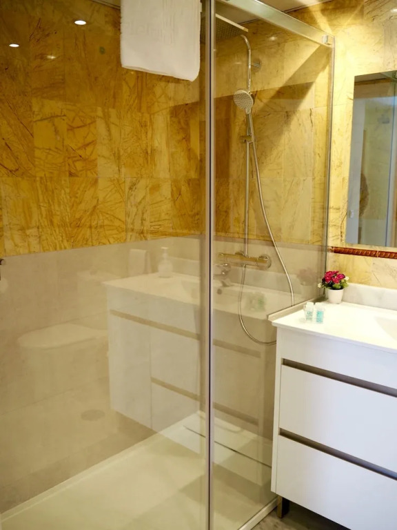 2F MTR - Marbella Temporary Rent 3bedrooms Old Town