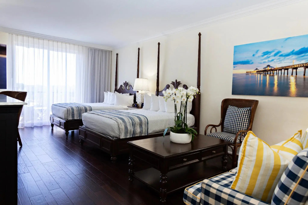 Inn at Pelican Bay
