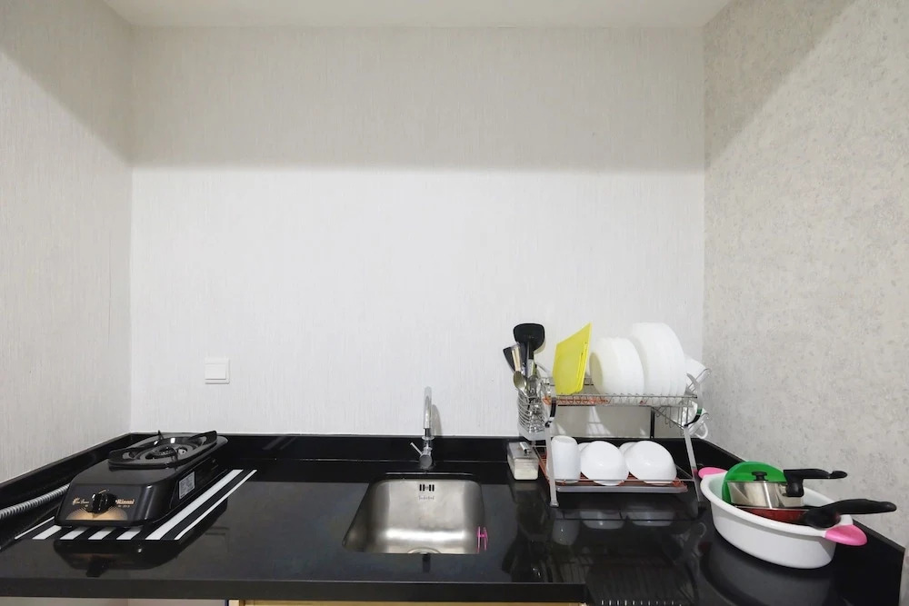 Elegant The Mansion Apartment near Kemayoran