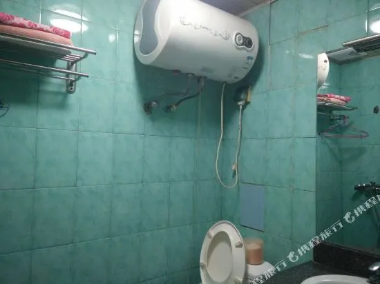 Huating Hostel