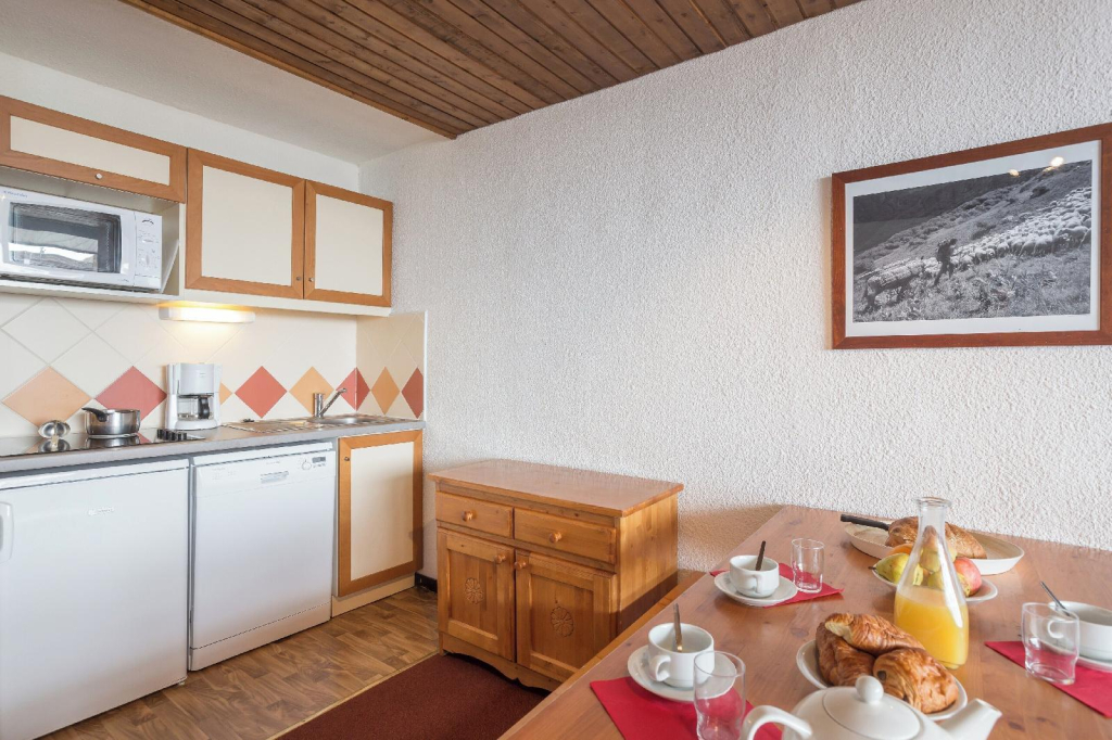 Rental Apartment Le Schuss - Val Thorens studio flat 4 persons - POP 13717