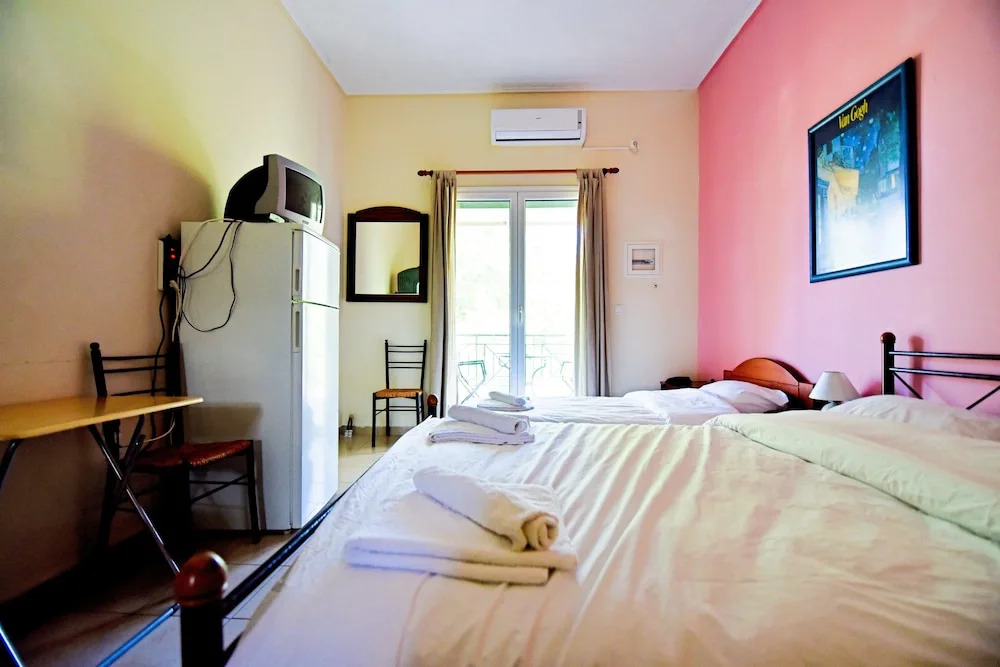 Tsertos Apartments